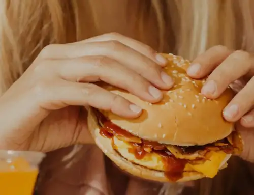 Αδηφαγική Διαταραχή (Binge Eating Disorder): Τι Είναι & Πώς Αντιμετωπίζεται;